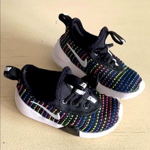 NIKE Ashin Modern SE Toddler Black Rainbow